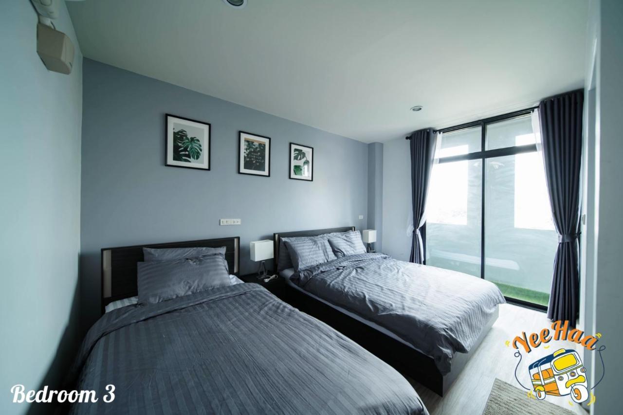 Yeehaa Bangsue Aparthotel Bangkok Bagian luar foto