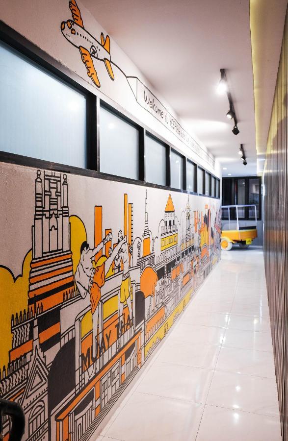 Yeehaa Bangsue Aparthotel Bangkok Bagian luar foto